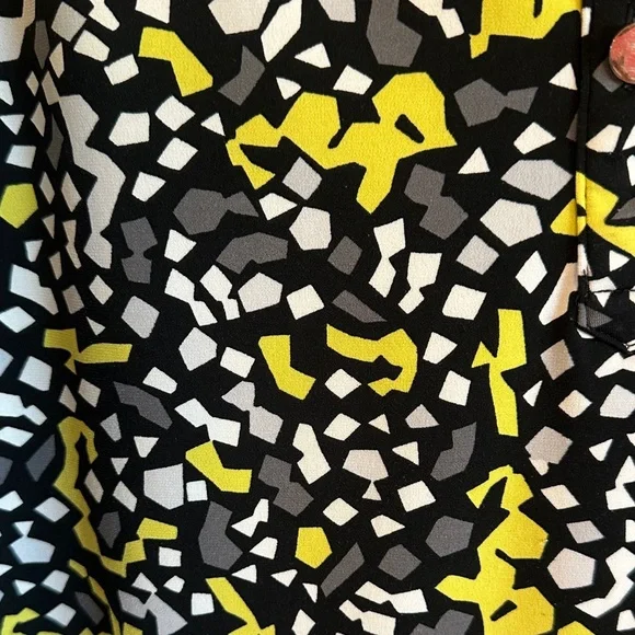 Alfani Black and Yellow Abstract Blouse - Picture 2 of 3
